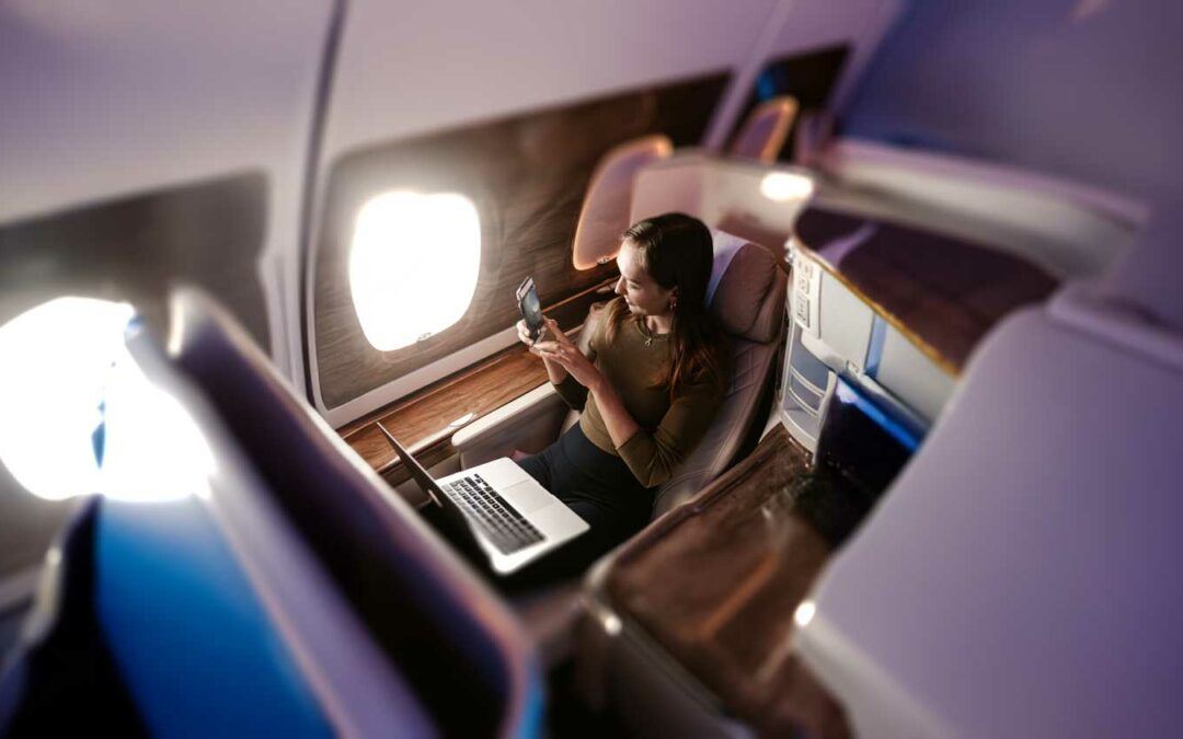 Der Business-Class-Betrug: Warum Reise-Hacks oft nur teure Heizdecken sind