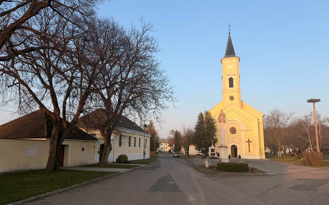 Vom Betonplatz zum Dorftreffpunkt: Frankenau macht es vor – aber hält das Versprechen auch stand?